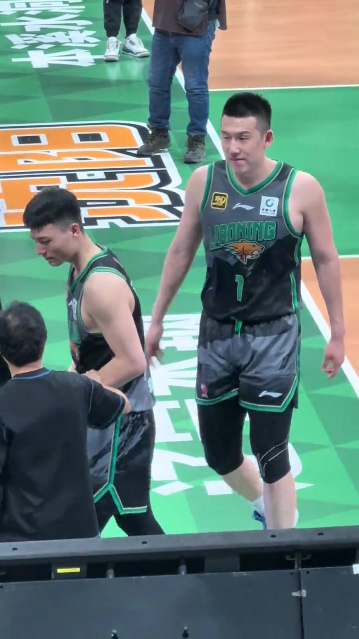 吉林男篮(吉林男篮李安身高简历)